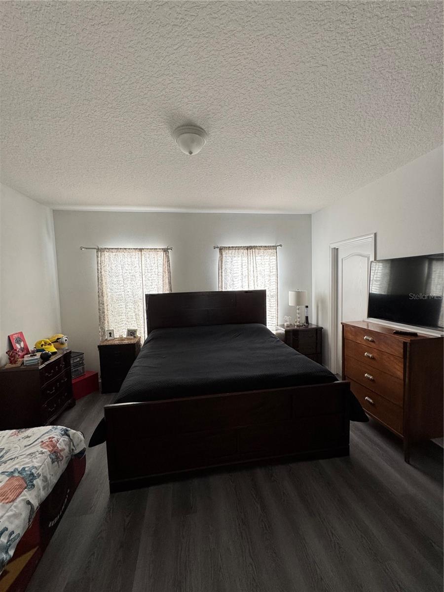 SUMMERLAKE GRVS PH 2 - Residential Lease