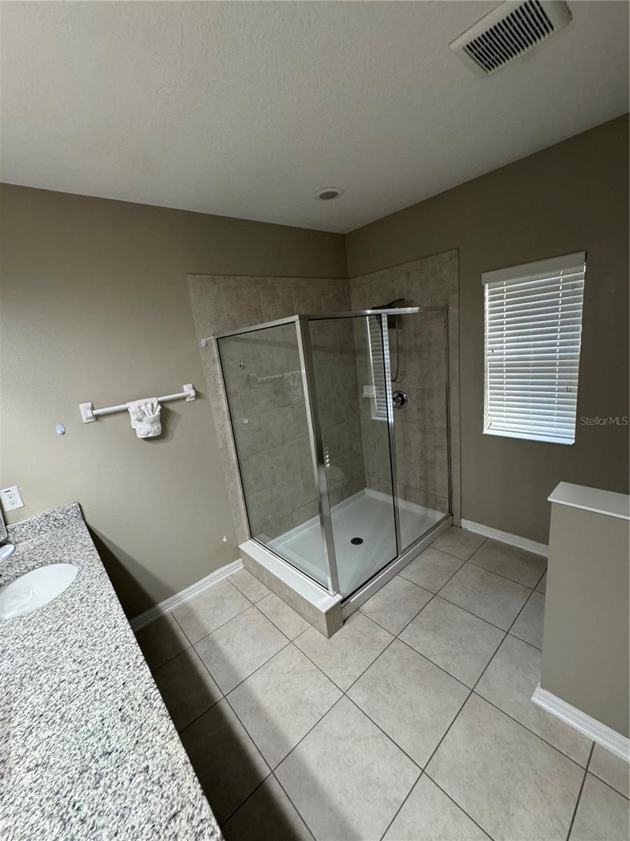 SUMMERLAKE GRVS PH 2 - Residential Lease