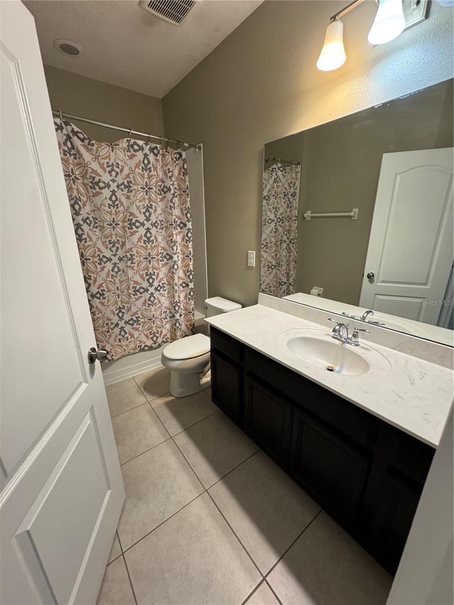 SUMMERLAKE GRVS PH 2 - Residential Lease