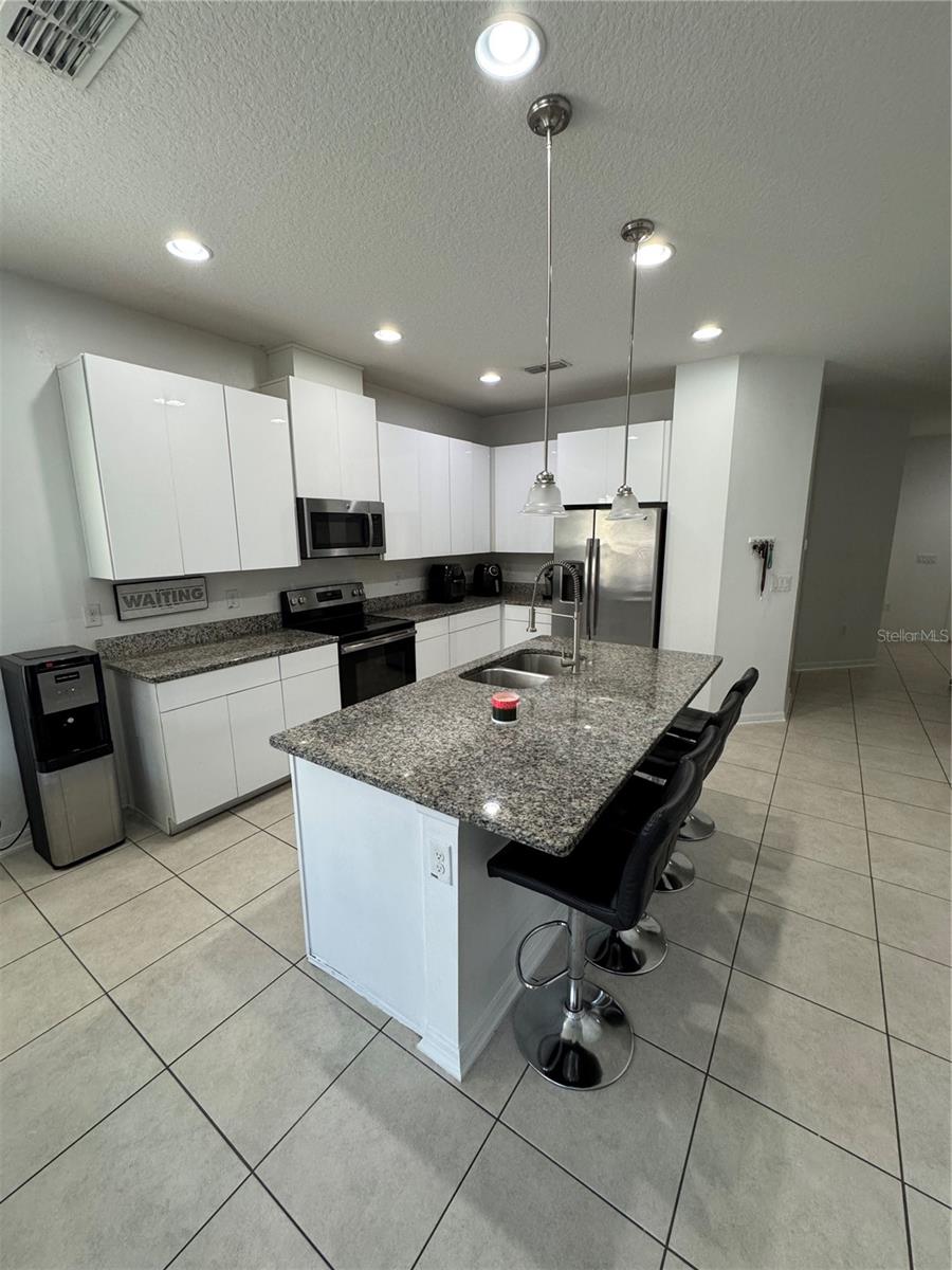 SUMMERLAKE GRVS PH 2 - Residential Lease