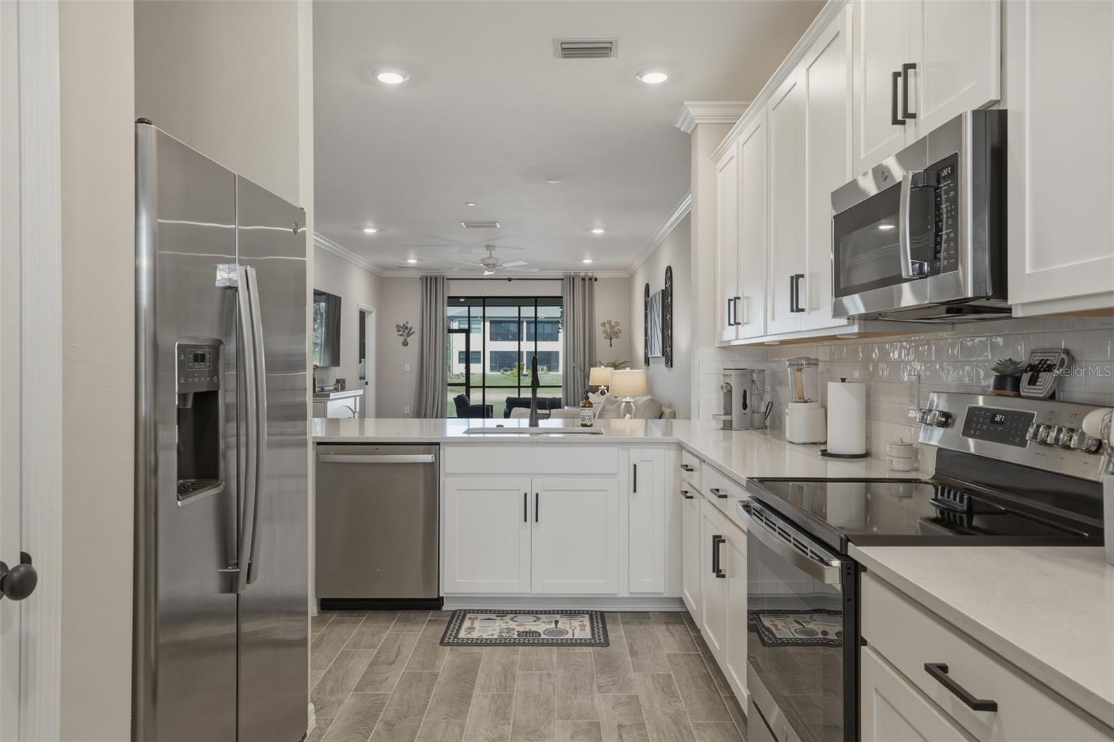 23377 COLLINA WAY 103