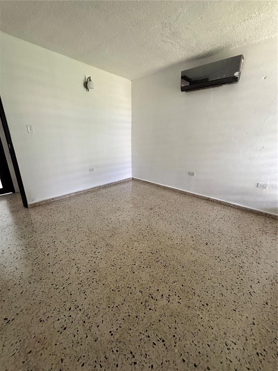 CIENAGA BAJA - Residential