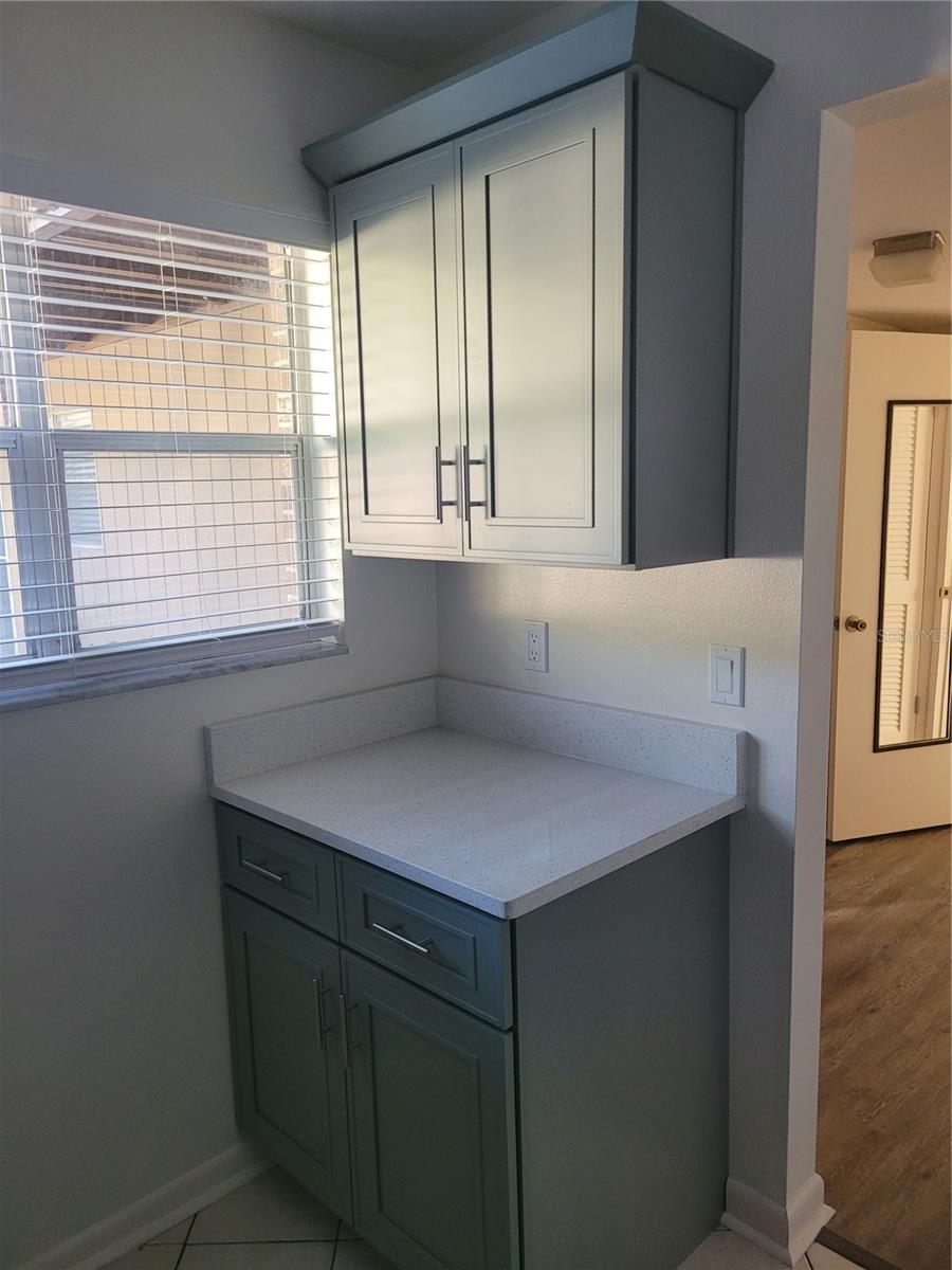 CARROLLBROOK LAKESIDE CONDOMIN - Residential