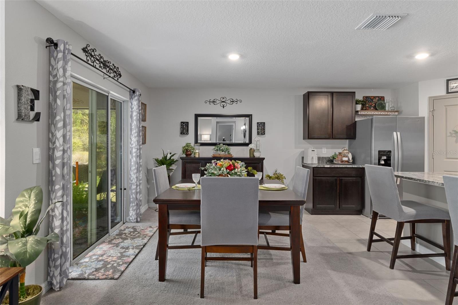 HERNANDO OAKS PH 3 - Residential