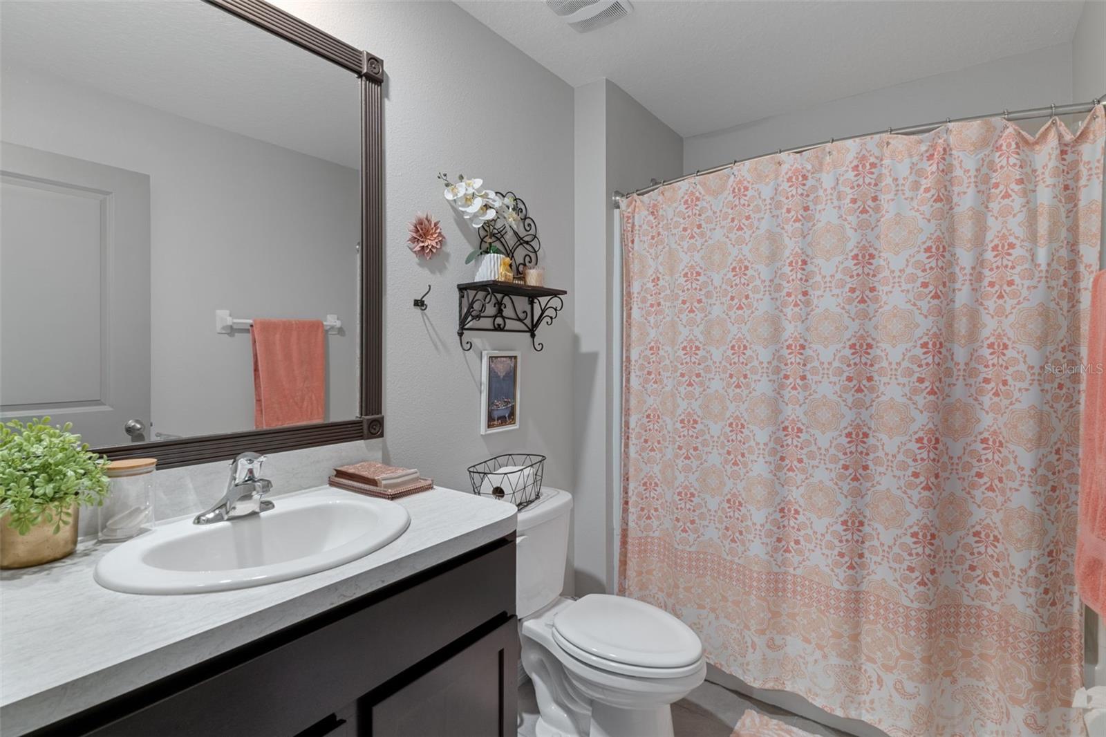 HERNANDO OAKS PH 3 - Residential