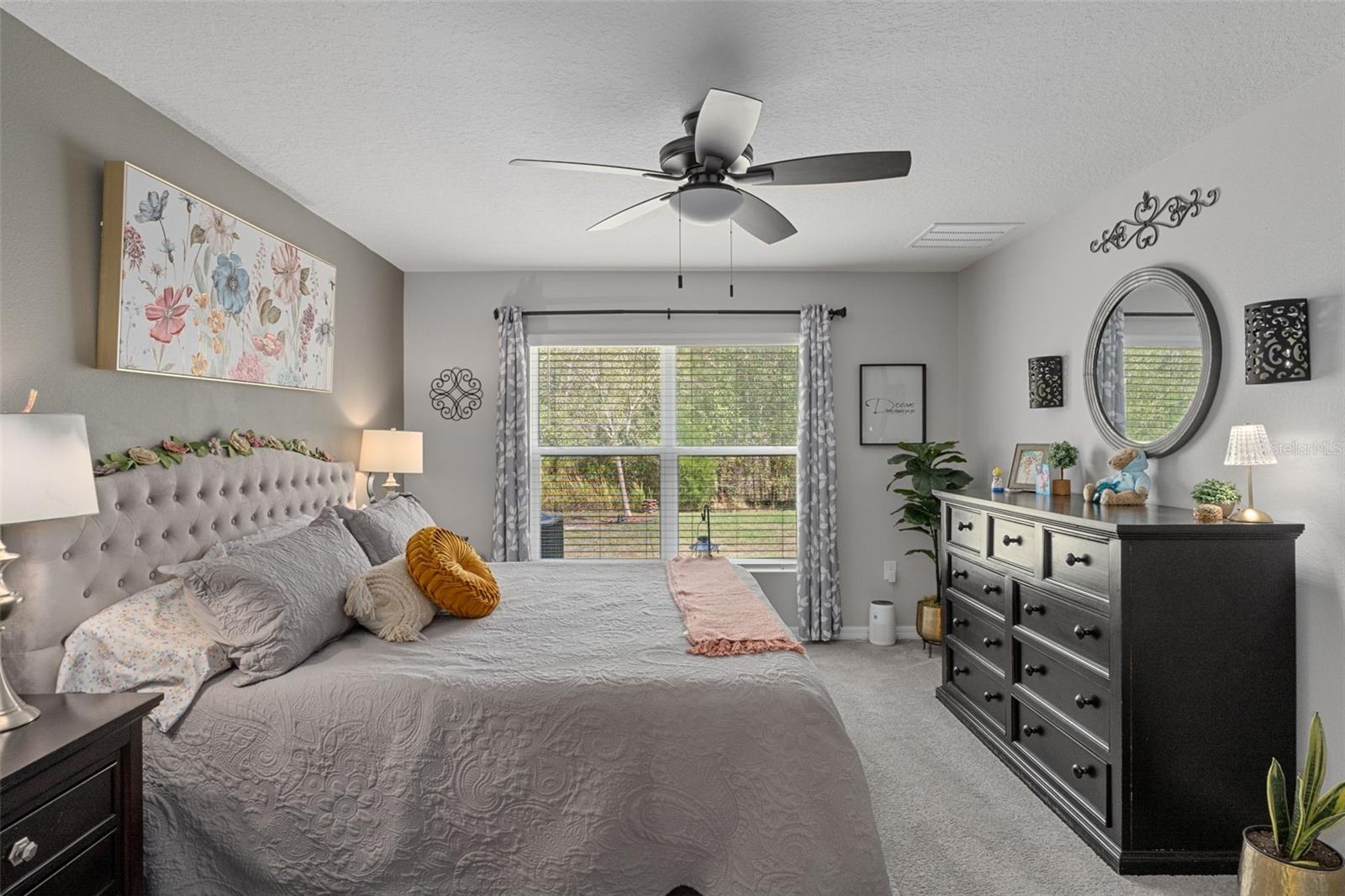 HERNANDO OAKS PH 3 - Residential