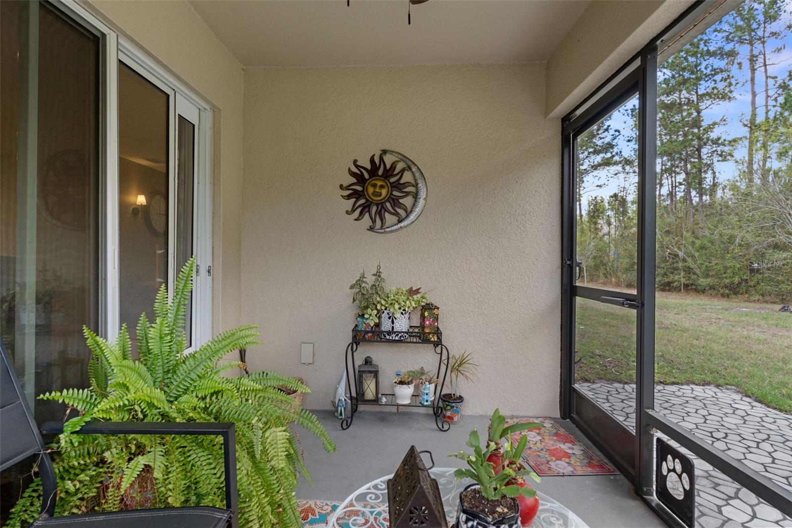 HERNANDO OAKS PH 3 - Residential