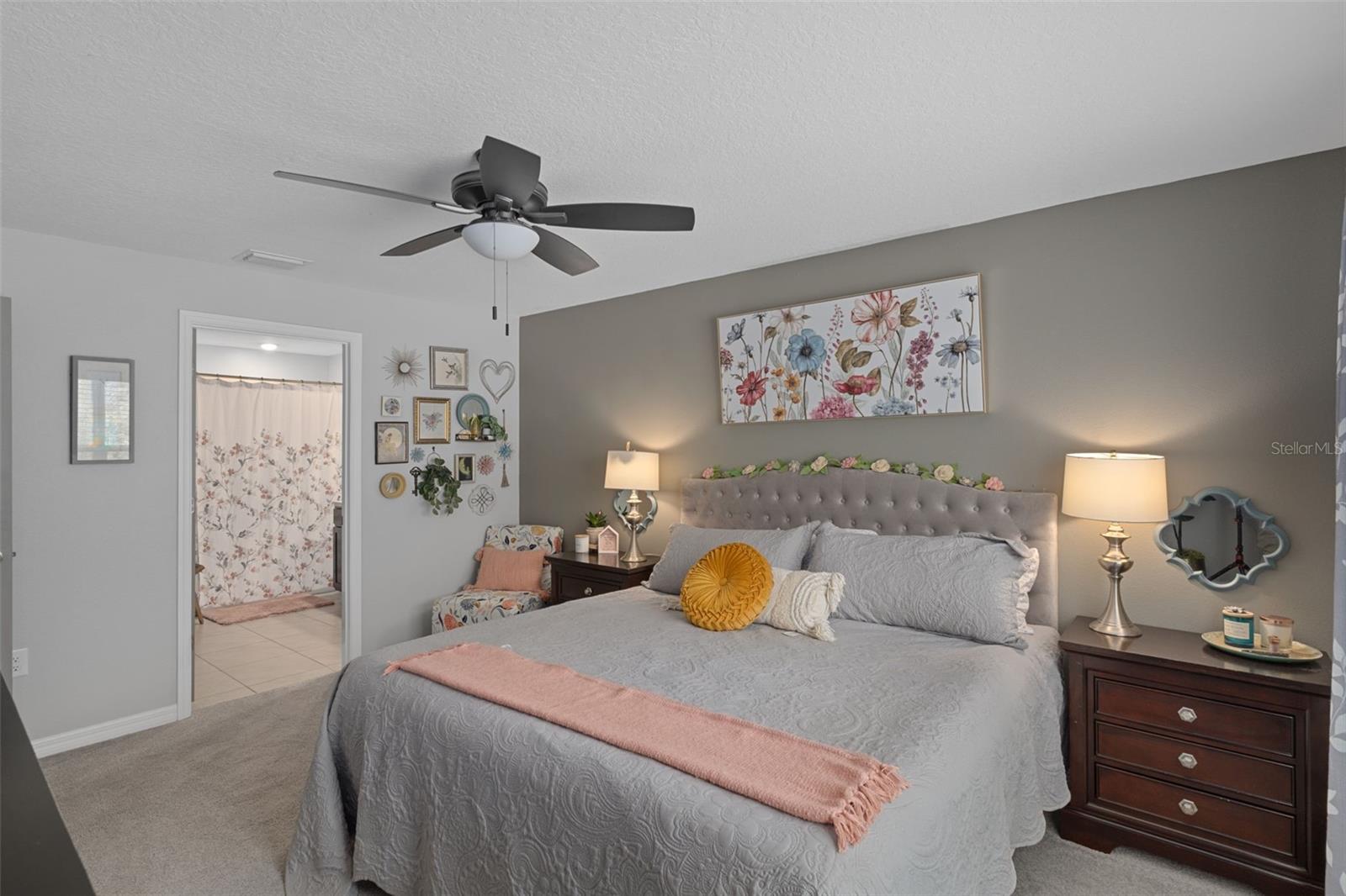 HERNANDO OAKS PH 3 - Residential