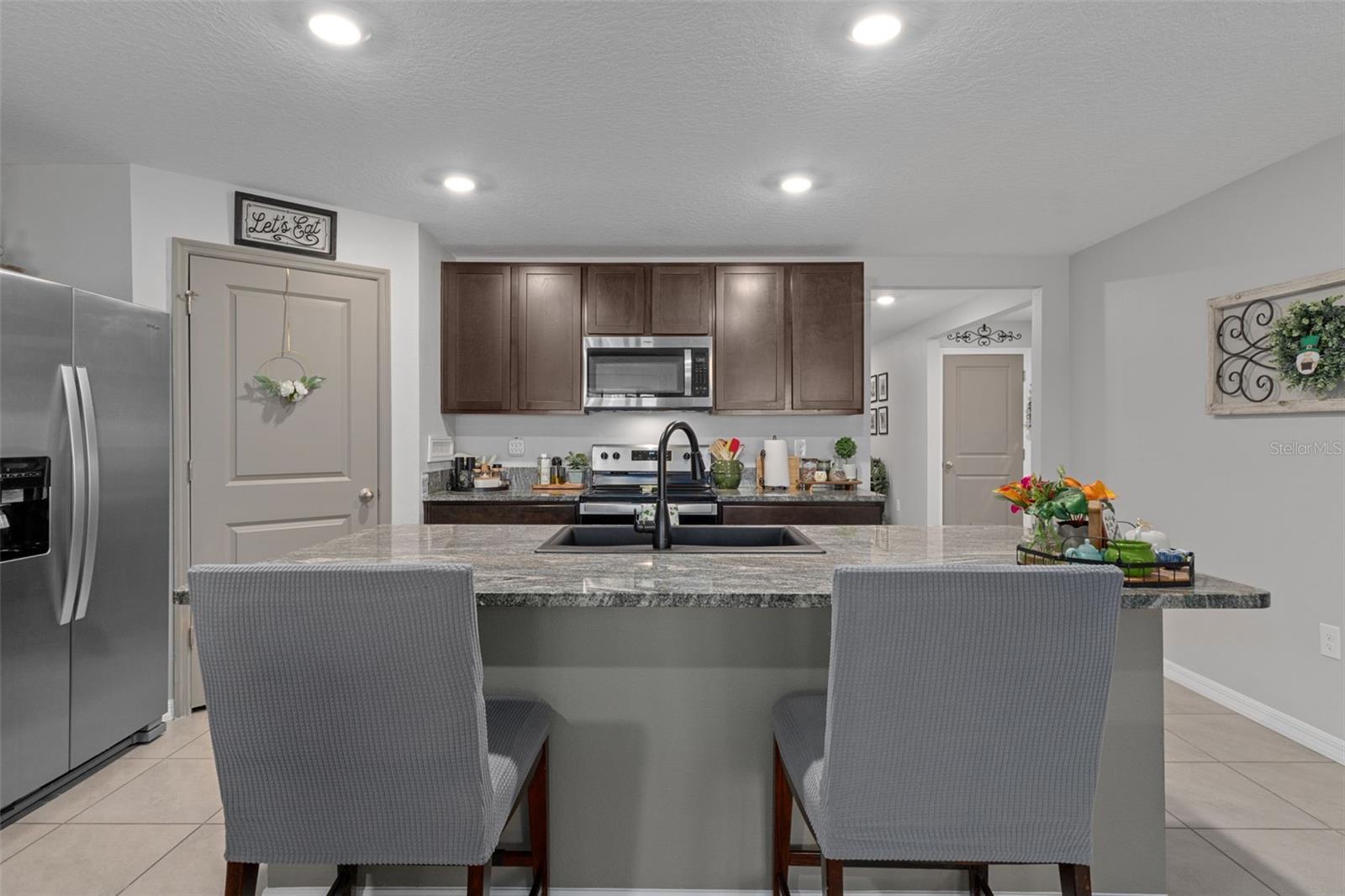 HERNANDO OAKS PH 3 - Residential