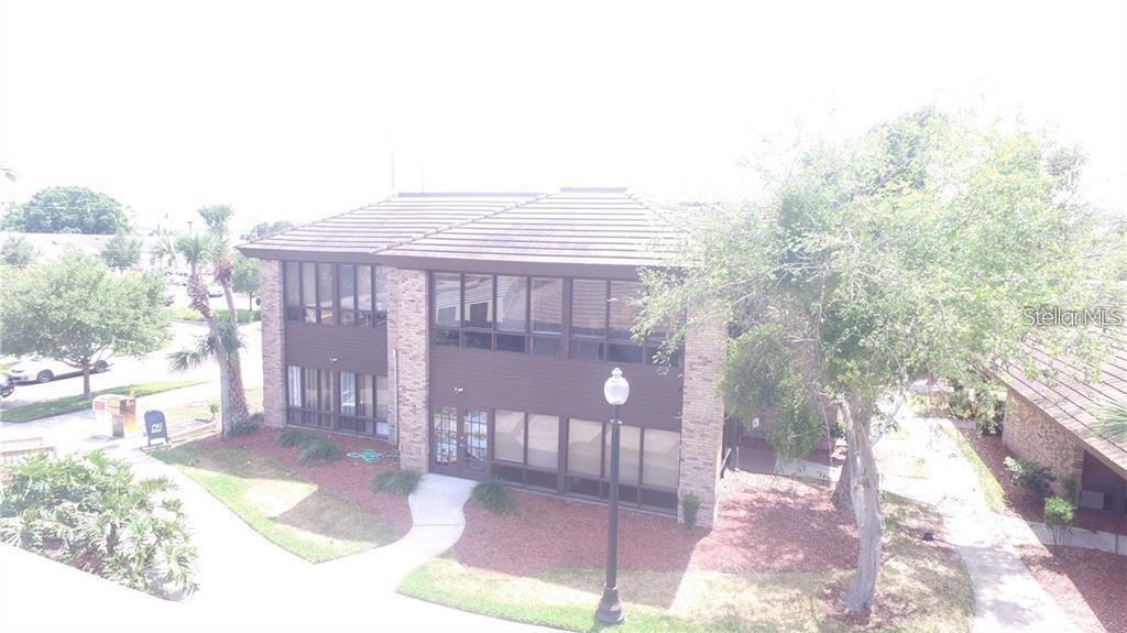 WATERFRONT SQUARE - Commercial Lease