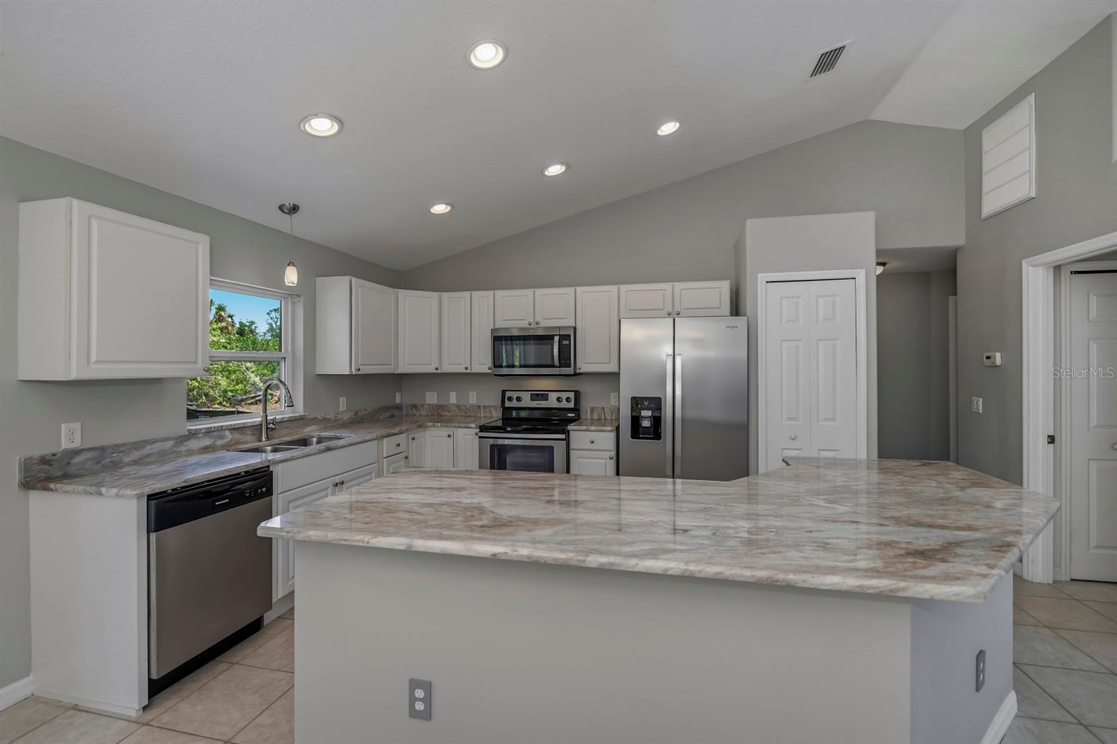 PORT CHARLOTTE SEC 014 - Residential