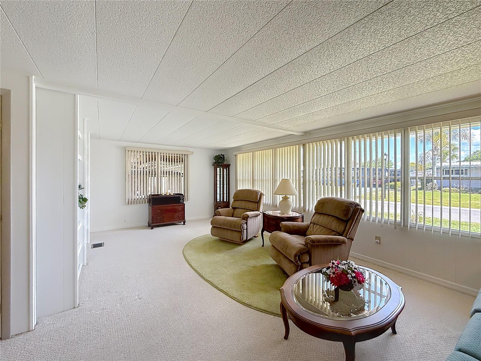 TAVARES LAKE FRANCES ESTATES - Residential