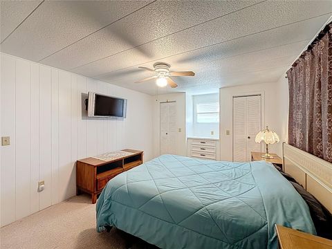 Tiny photo for 1231 Elkhart Circle, Tavares, FL 32778 (MLS # G5110520)