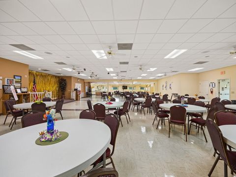 Tiny photo for 1231 Elkhart Circle, Tavares, FL 32778 (MLS # G5110520)