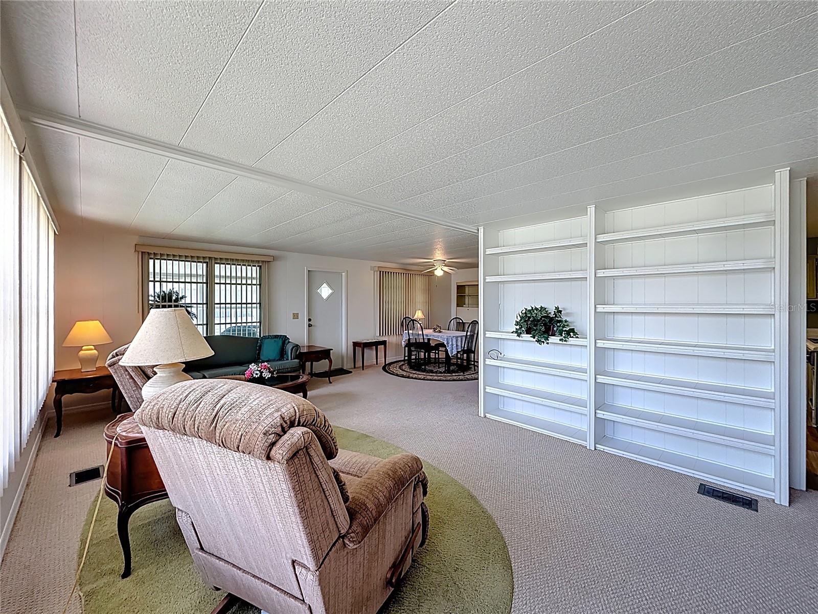 TAVARES LAKE FRANCES ESTATES - Residential