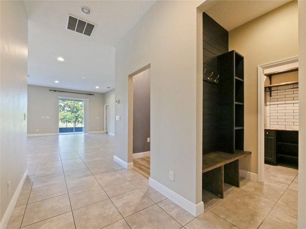 Photo of 1064 Grand Hilltop Drive, Apopka, FL 32703 (MLS # O6394226)