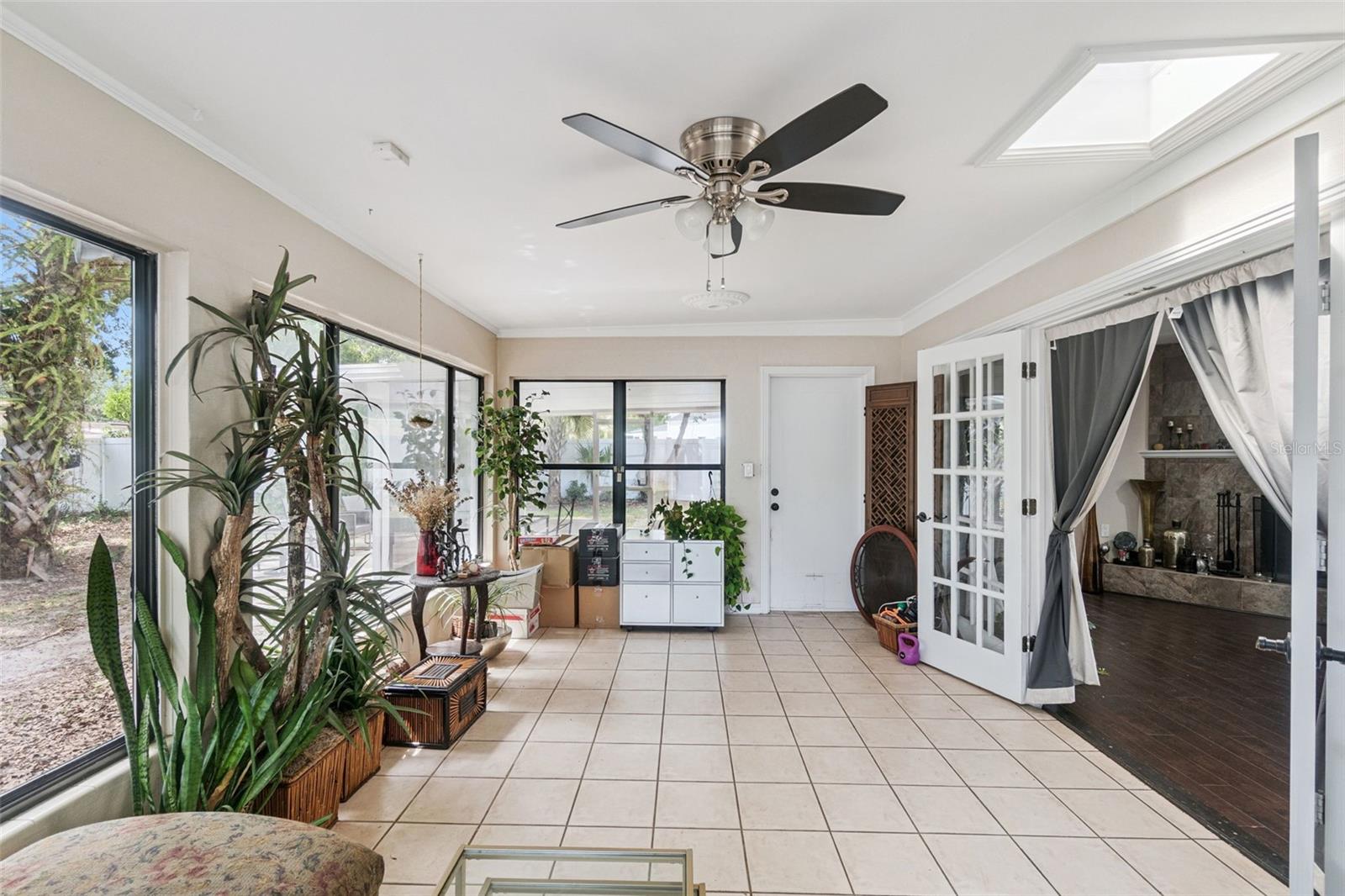 DOMMERICH ESTATES - Residential