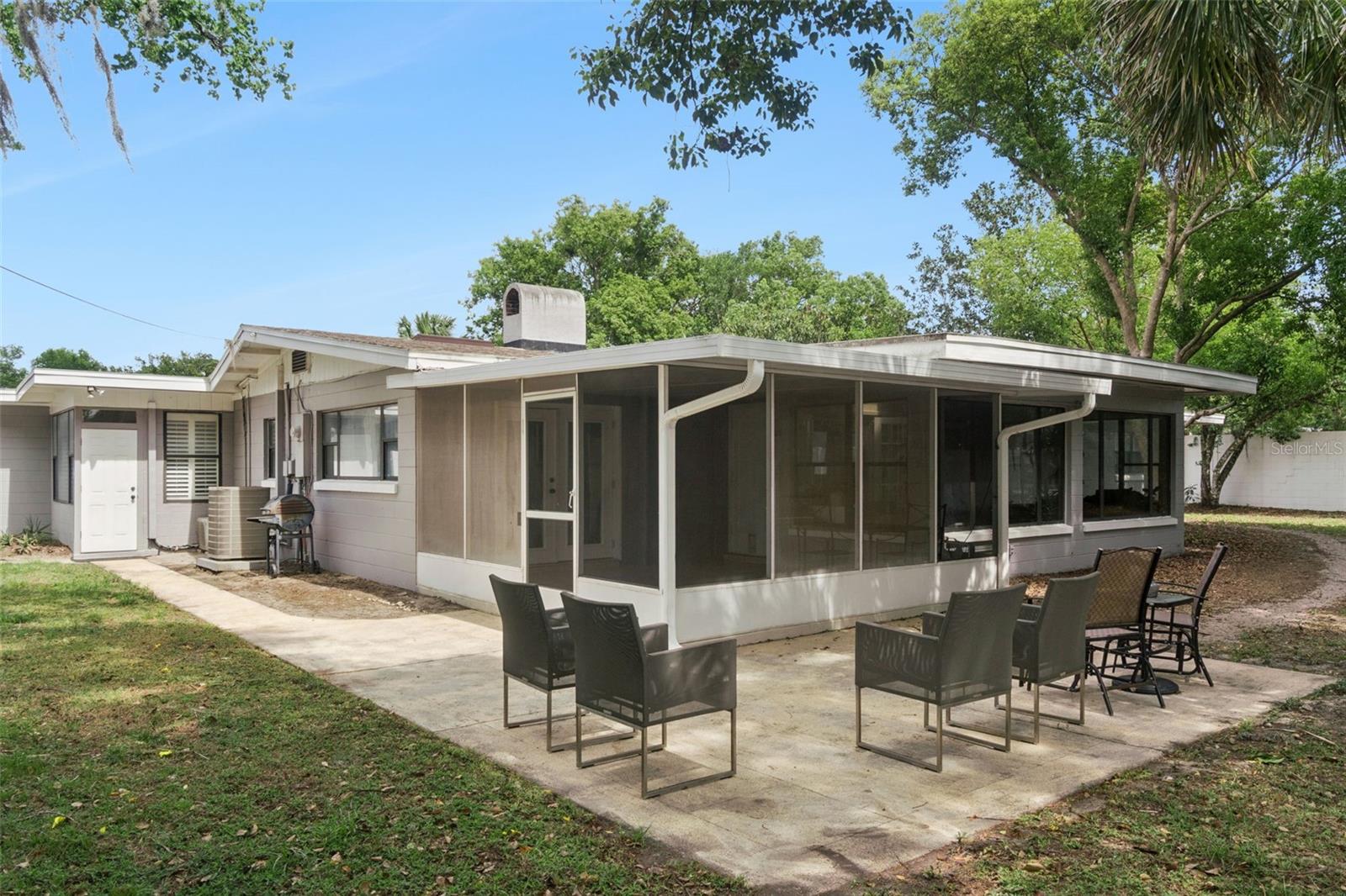 DOMMERICH ESTATES - Residential