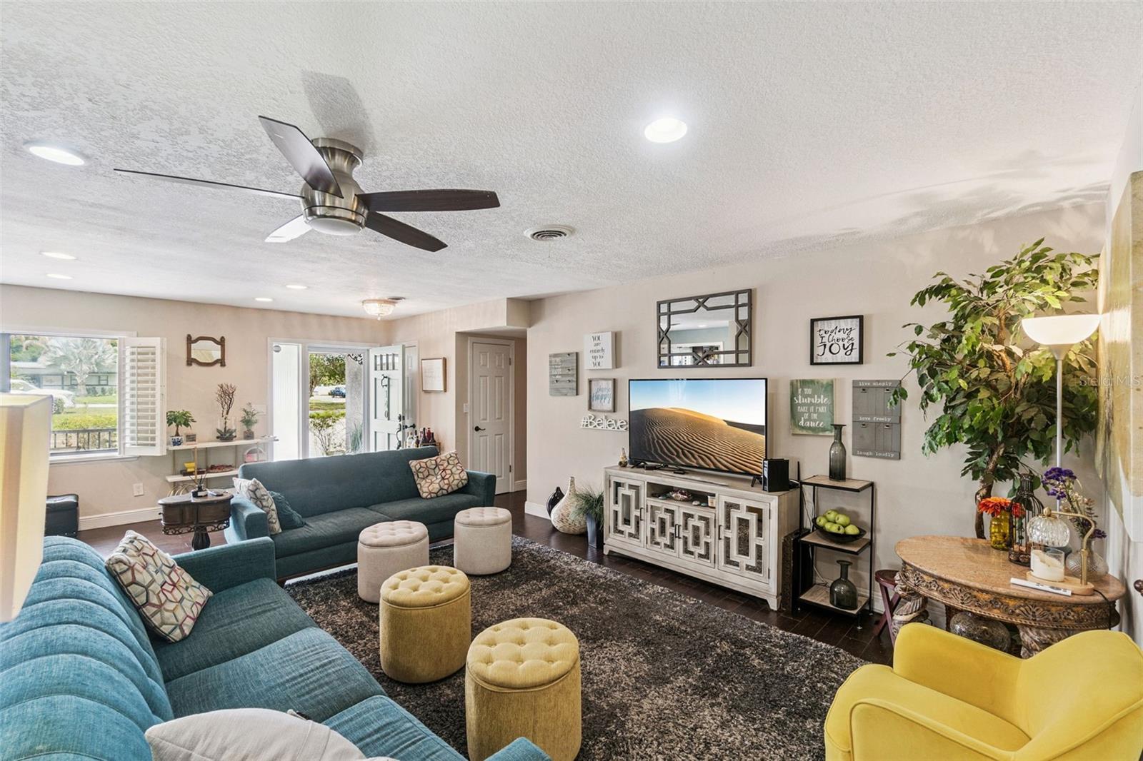 DOMMERICH ESTATES - Residential