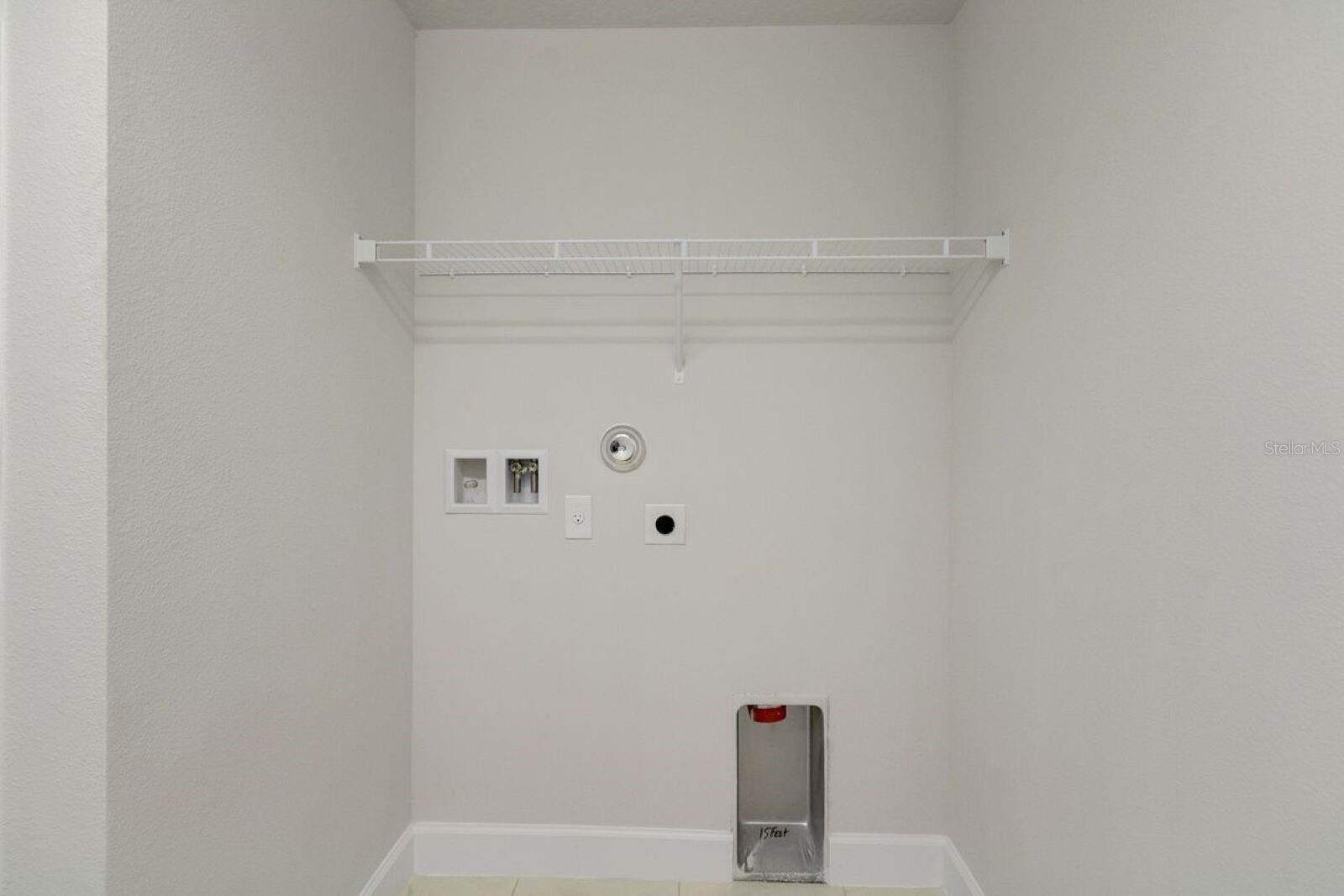 WEST OAK - Residential