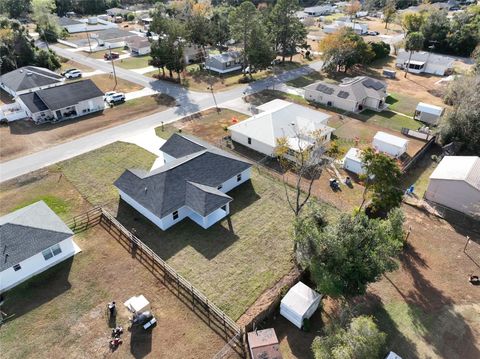 A home in SUMMERFIELD