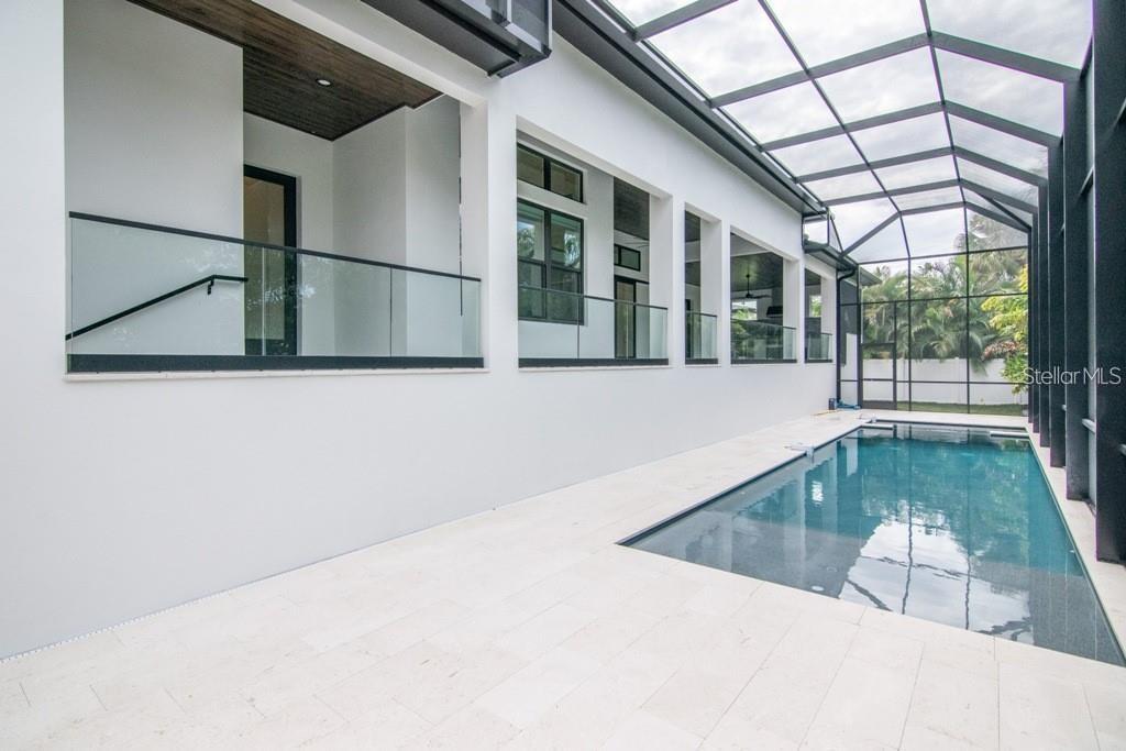 SUNSET PARK - Residential