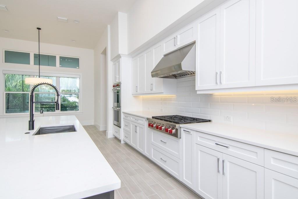 SUNSET PARK - Residential