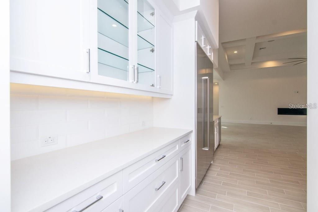 SUNSET PARK - Residential