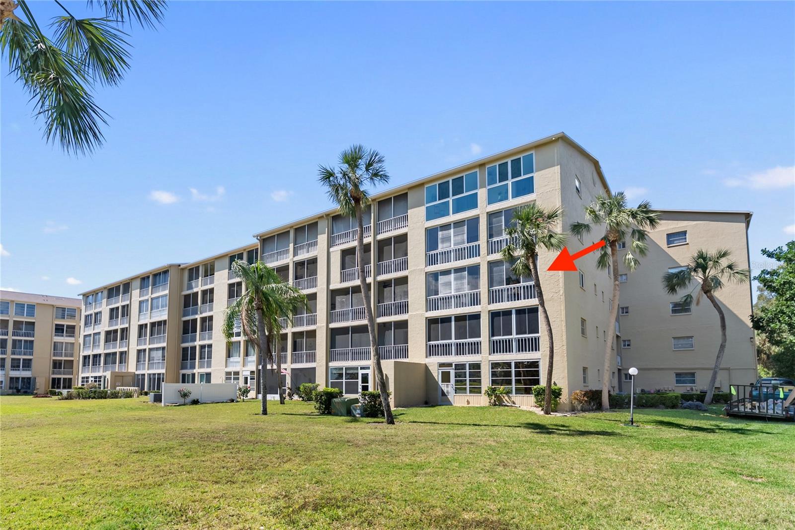 3664 LAKE BAYSHORE DRIVE K323