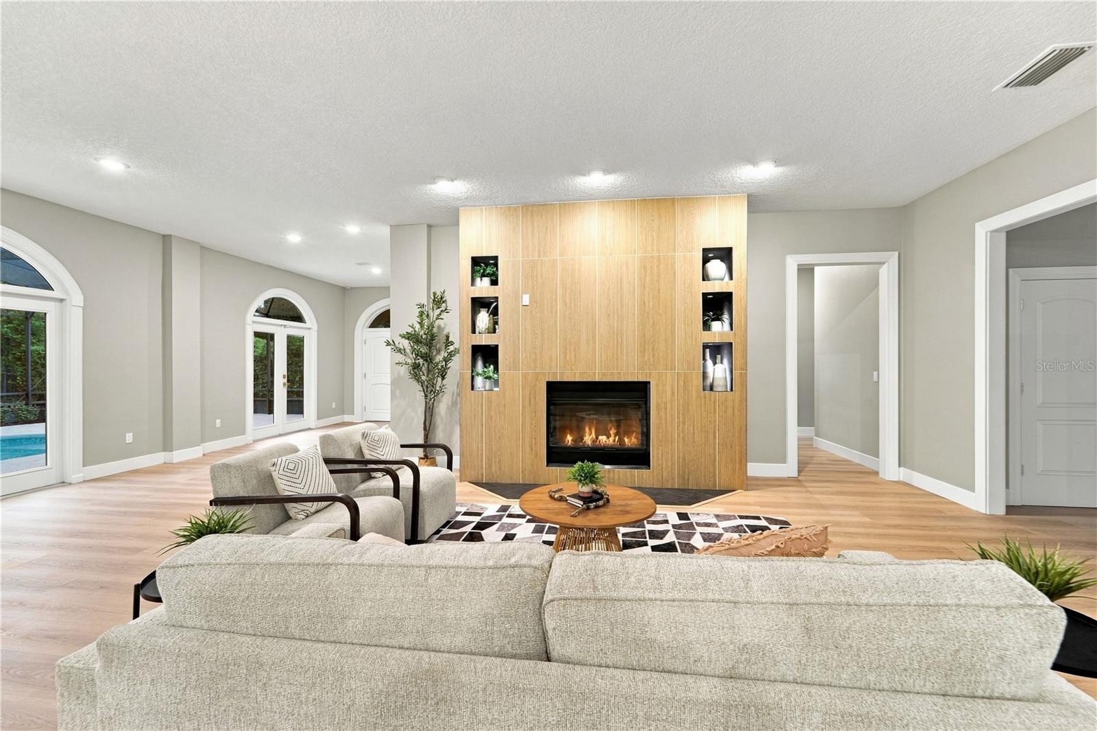 1055 EDMISTON PLACE