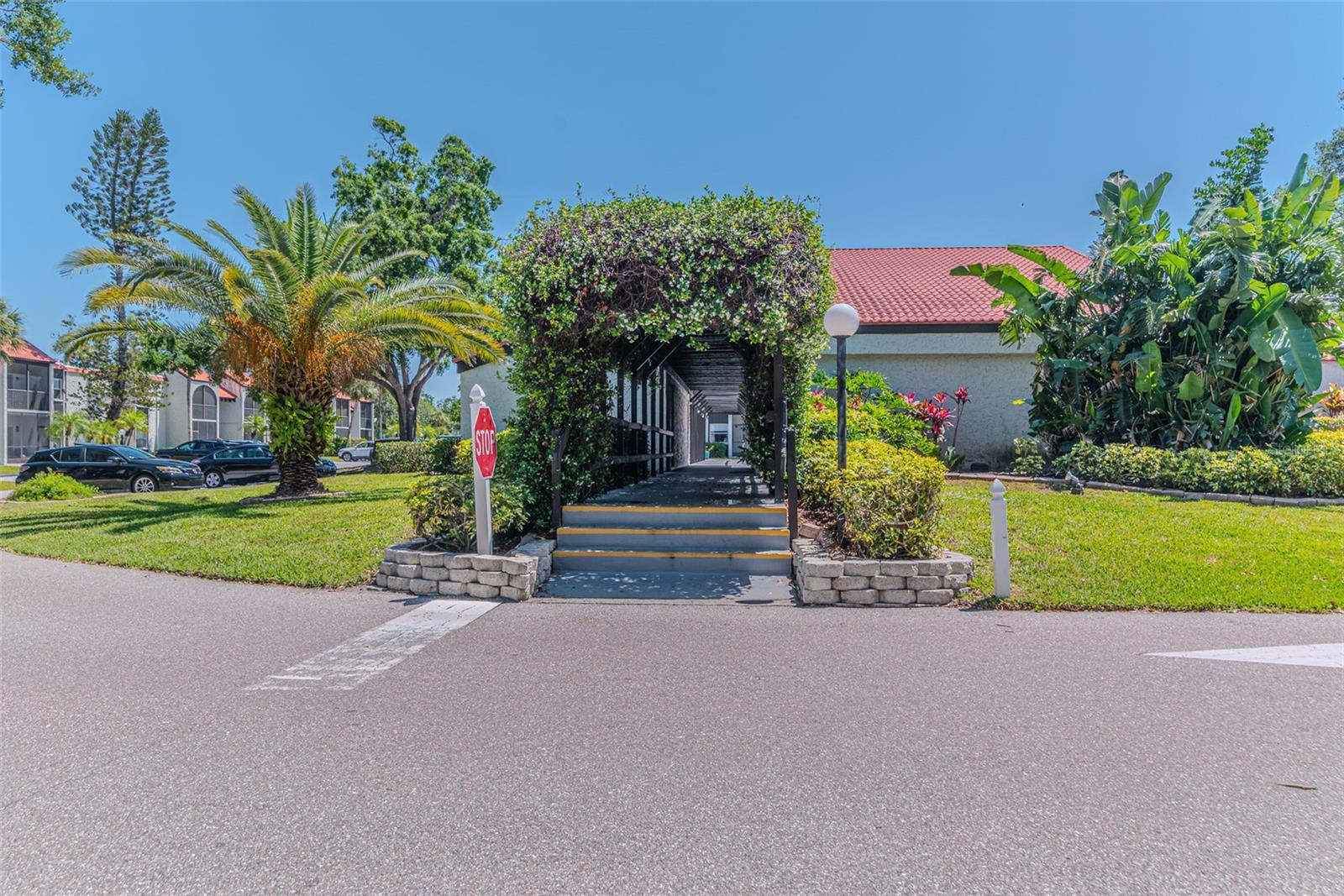 VILLAGE BROOKE SEC 3 - Residential