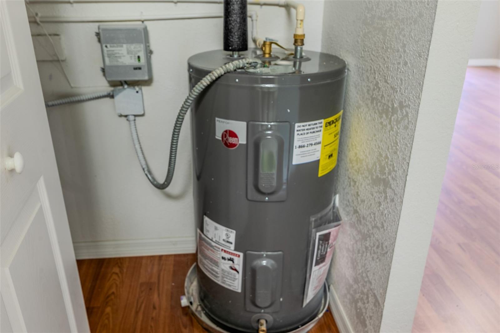 VILLAGE BROOKE SEC 3 - Residential