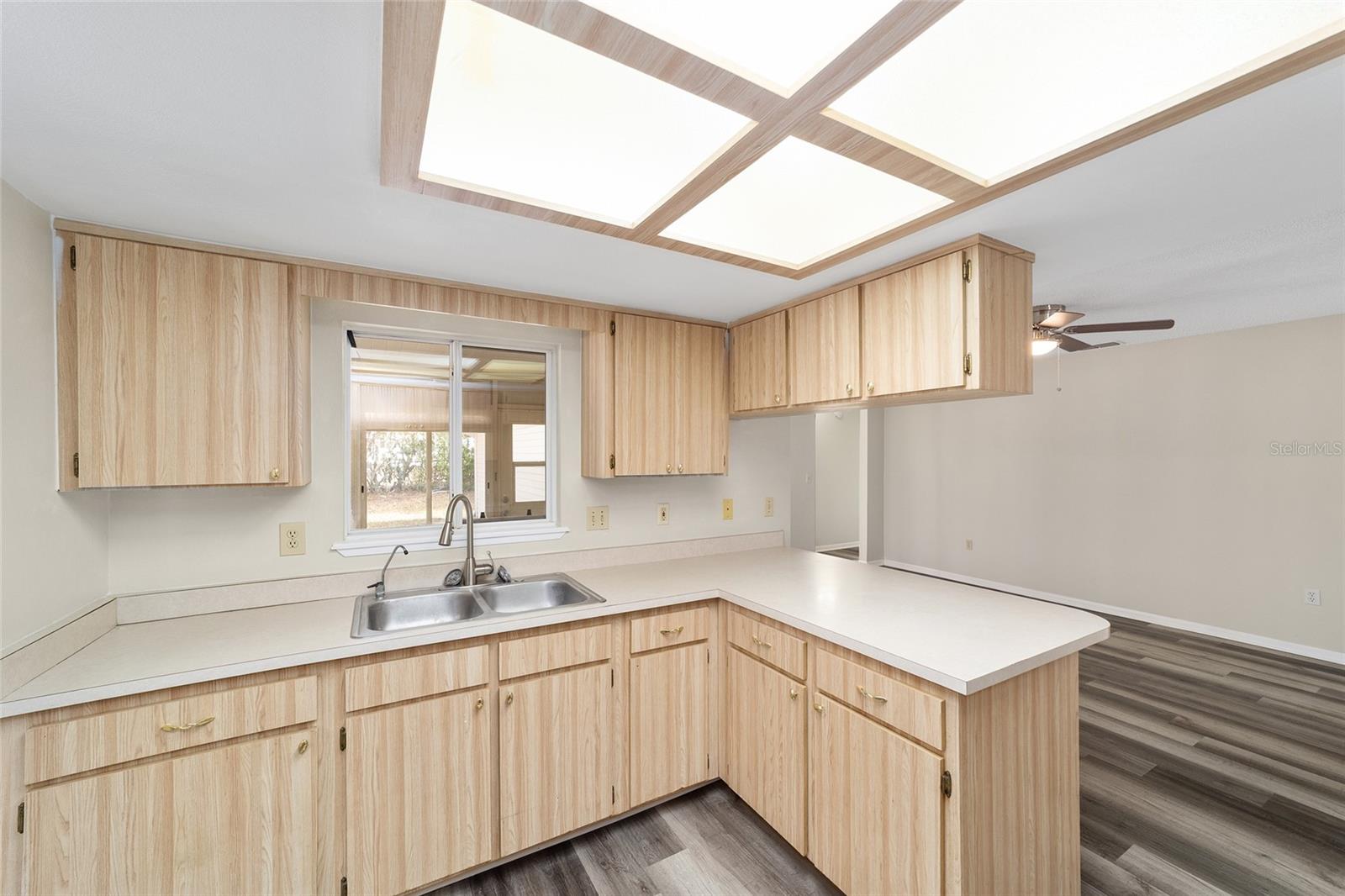 PALM CAY UN 02 - Residential