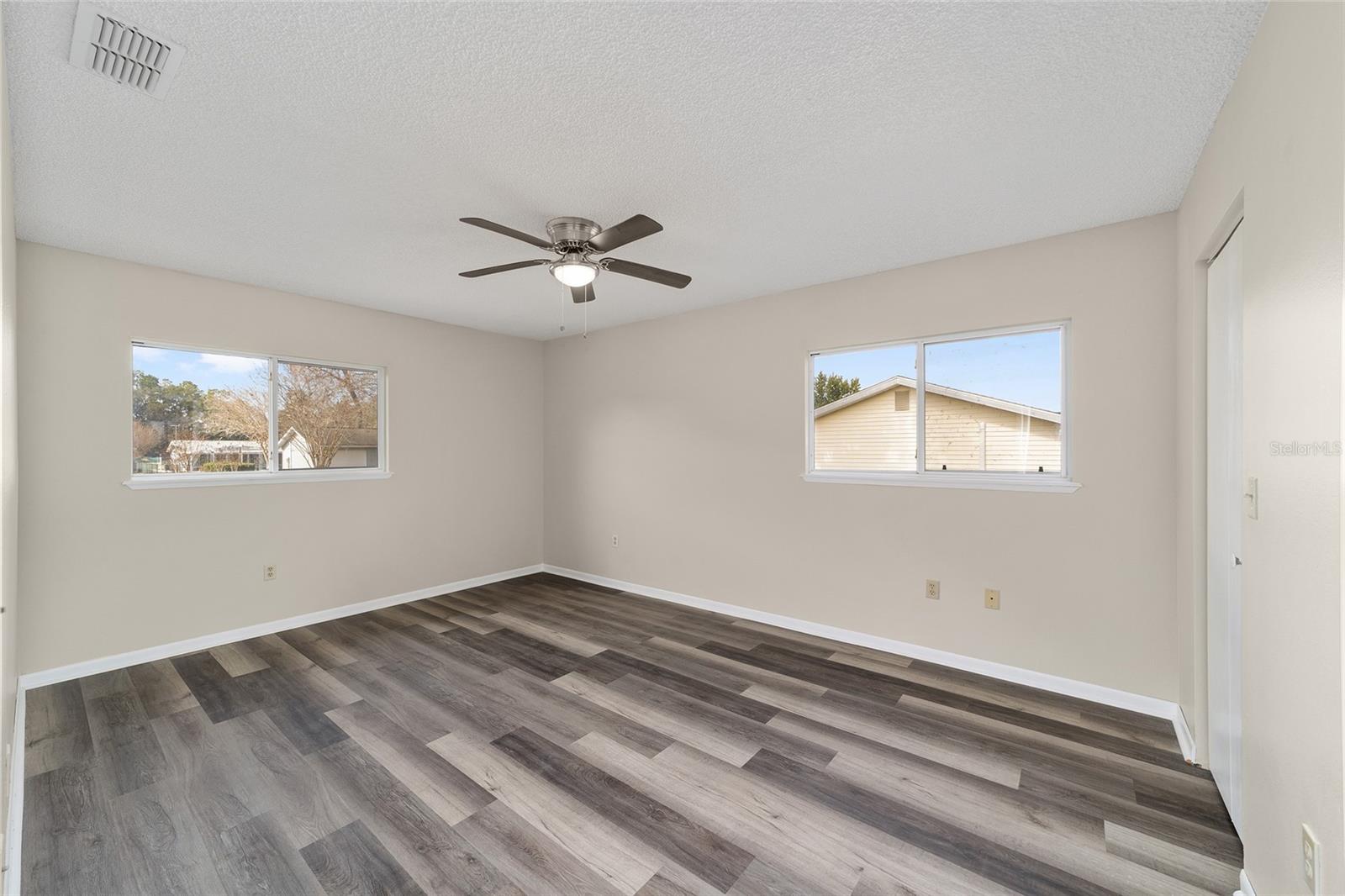 PALM CAY UN 02 - Residential