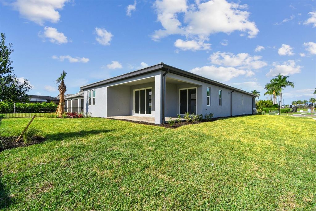 Photo of 17607 Savory Mist Circle, Lakewood Ranch, FL 34211 (MLS # R4910084)