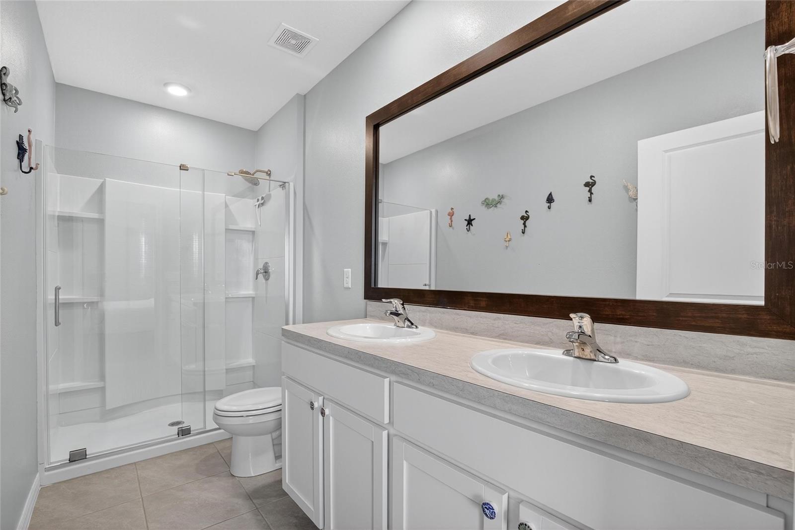 SOUTHSHORE BAY - Residential