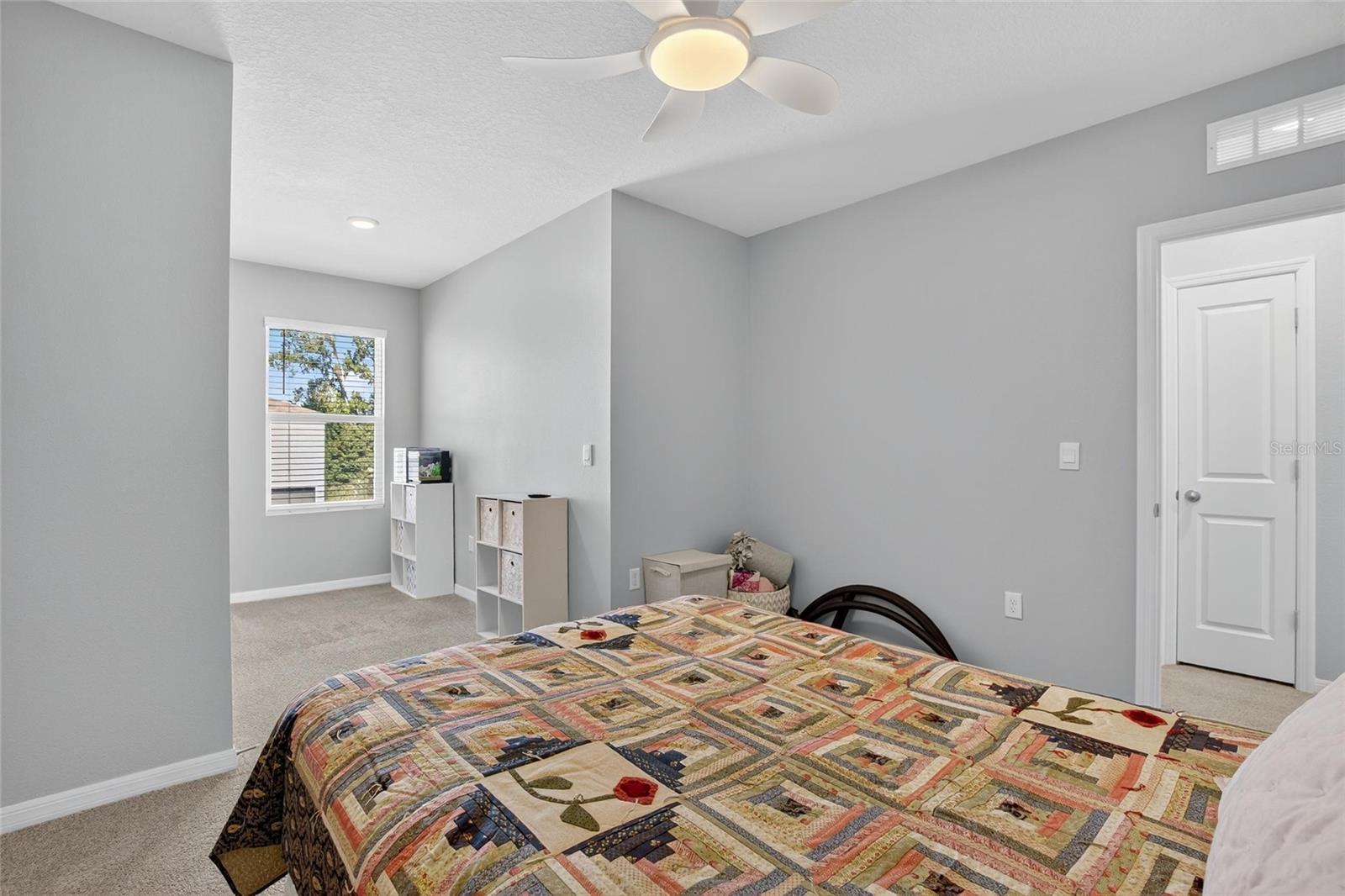 SOUTHSHORE BAY - Residential