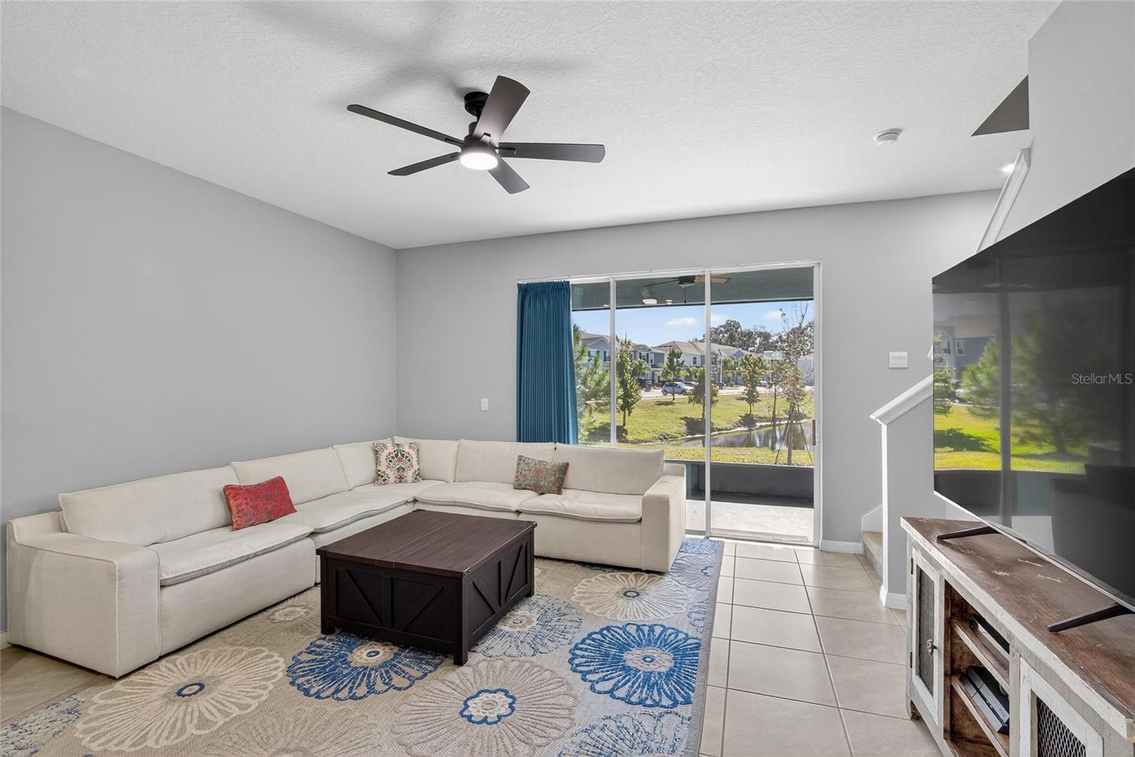 SOUTHSHORE BAY - Residential