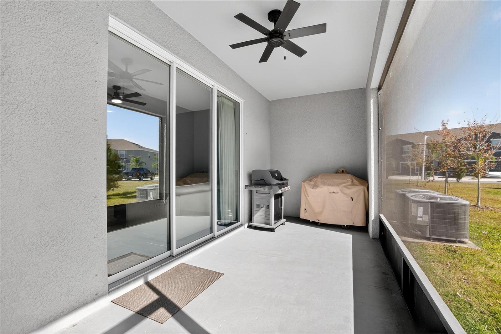 SOUTHSHORE BAY - Residential