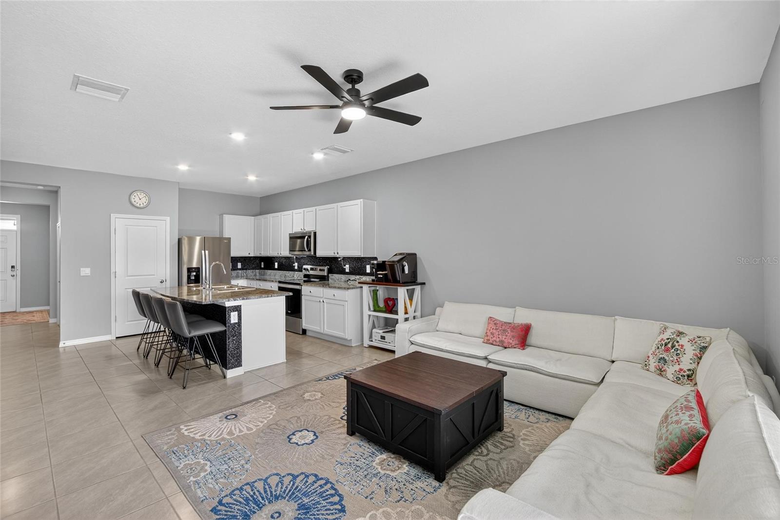 SOUTHSHORE BAY - Residential