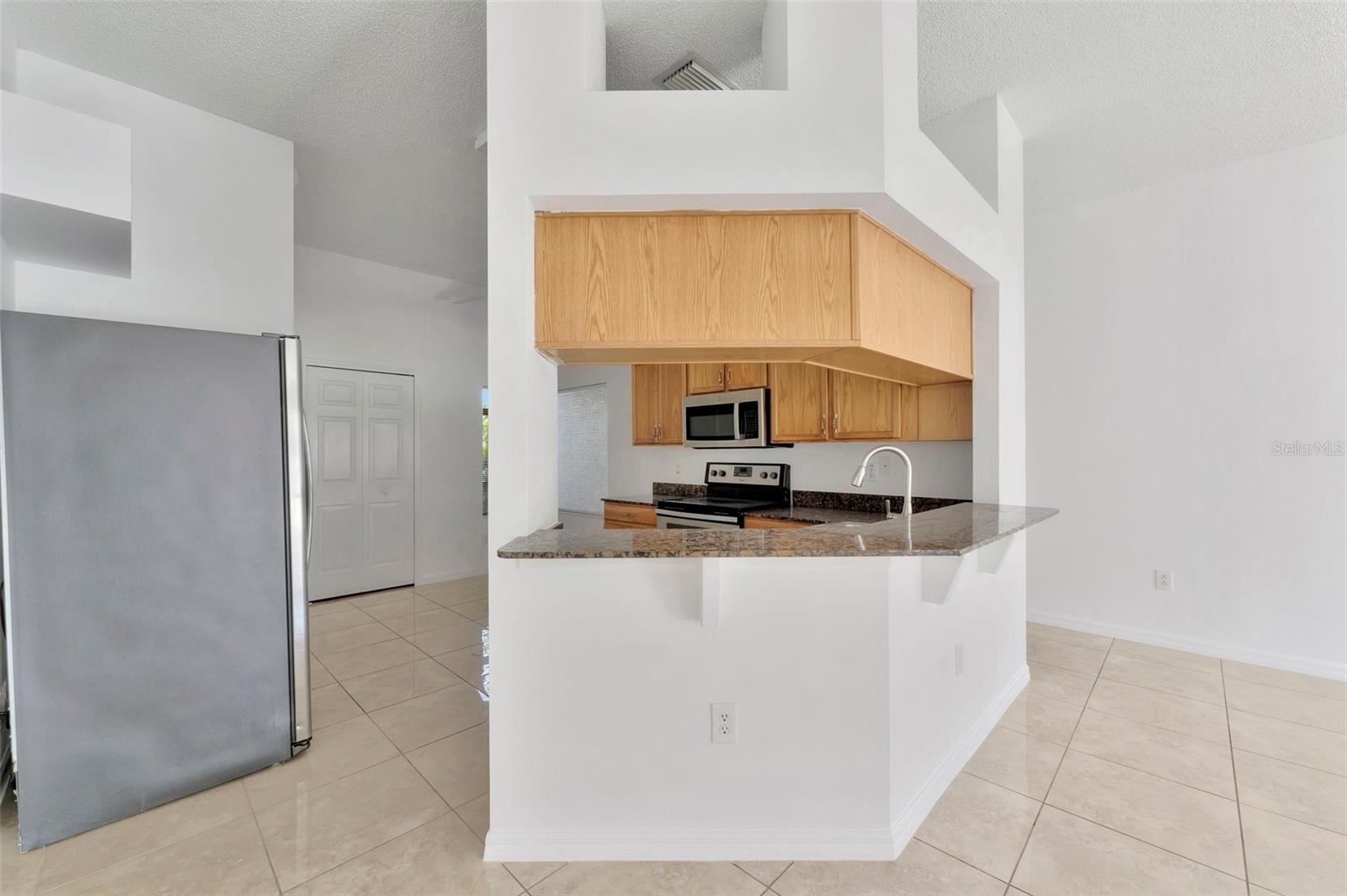 SUMMERFIELD VILLAGE II TR 3 - Residential Lease