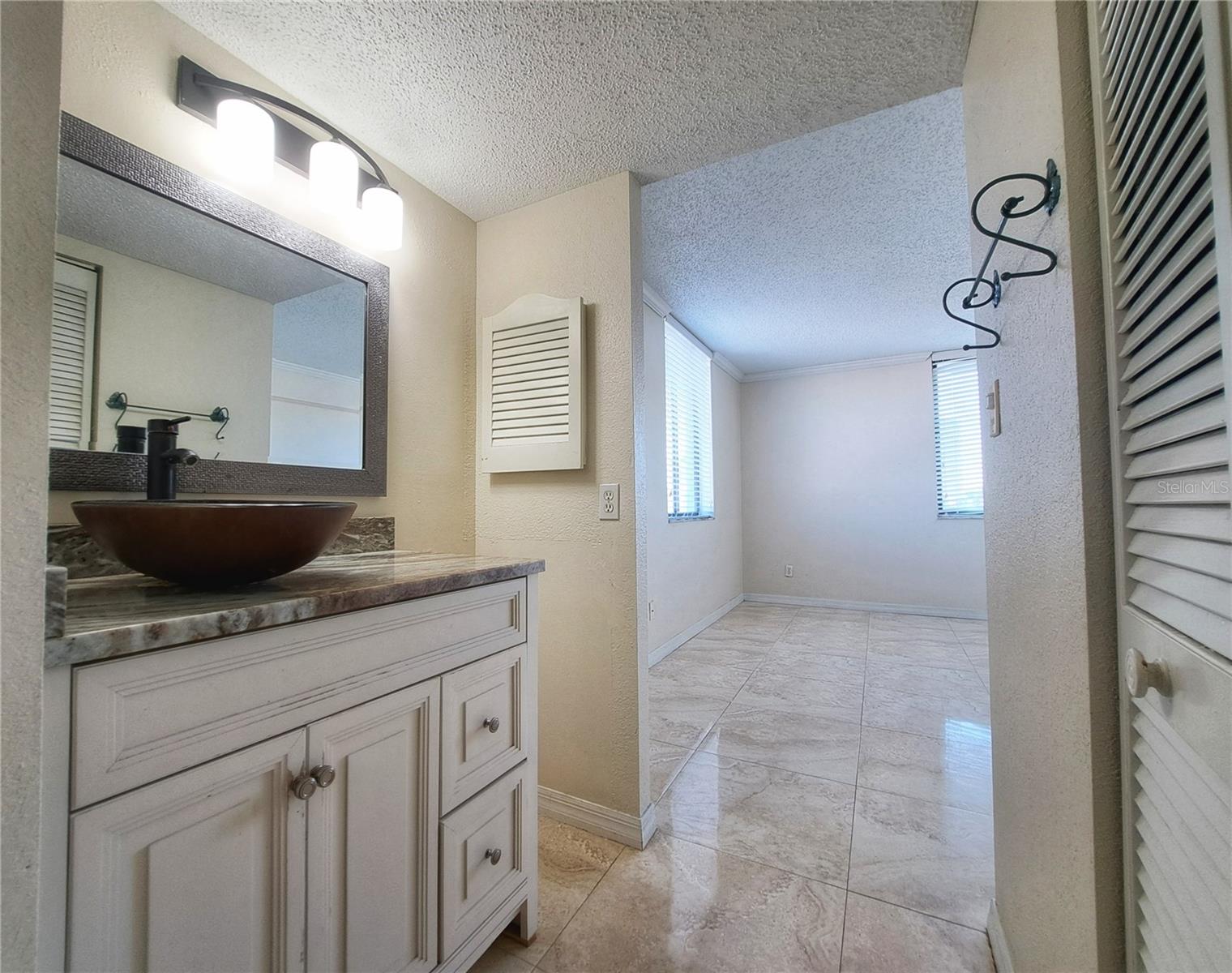 ONE LAUREL PLACE A CONDO - Residential