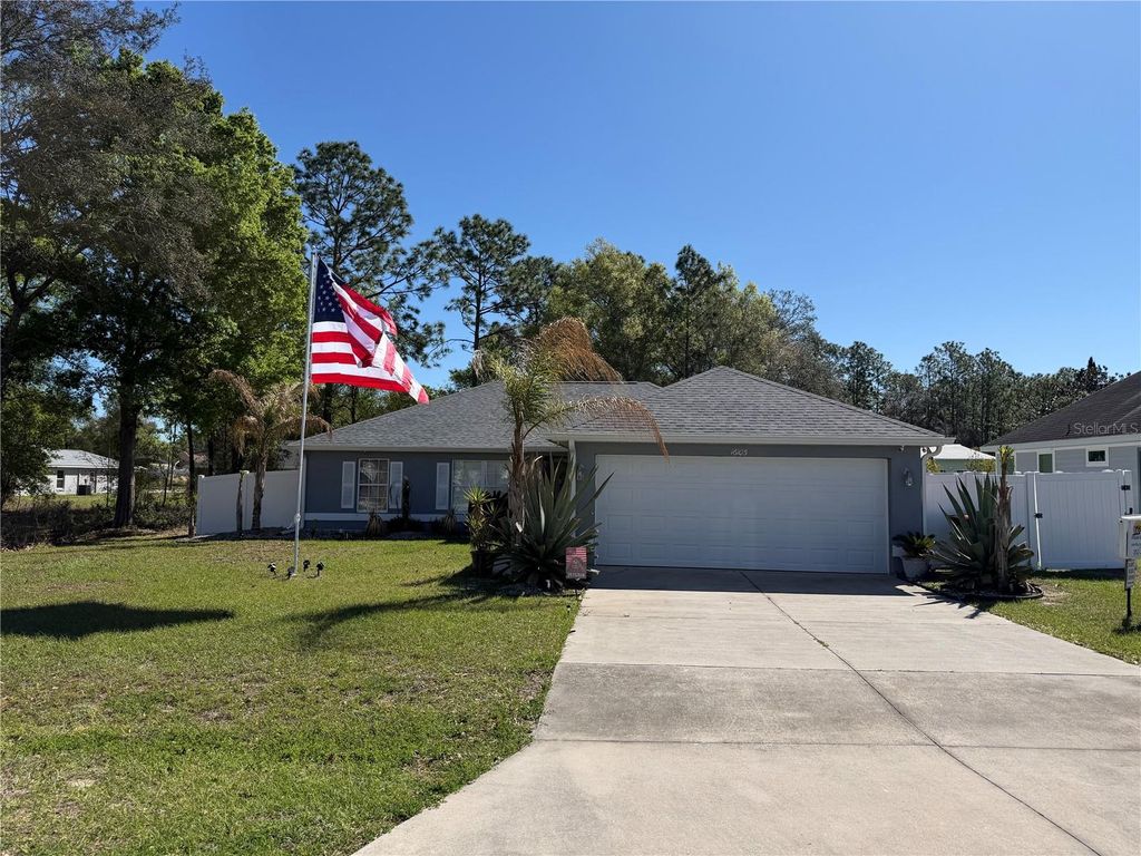 Photo of 16105 SE 89 Court, Summerfield, FL 34491 (MLS # G5111002)
