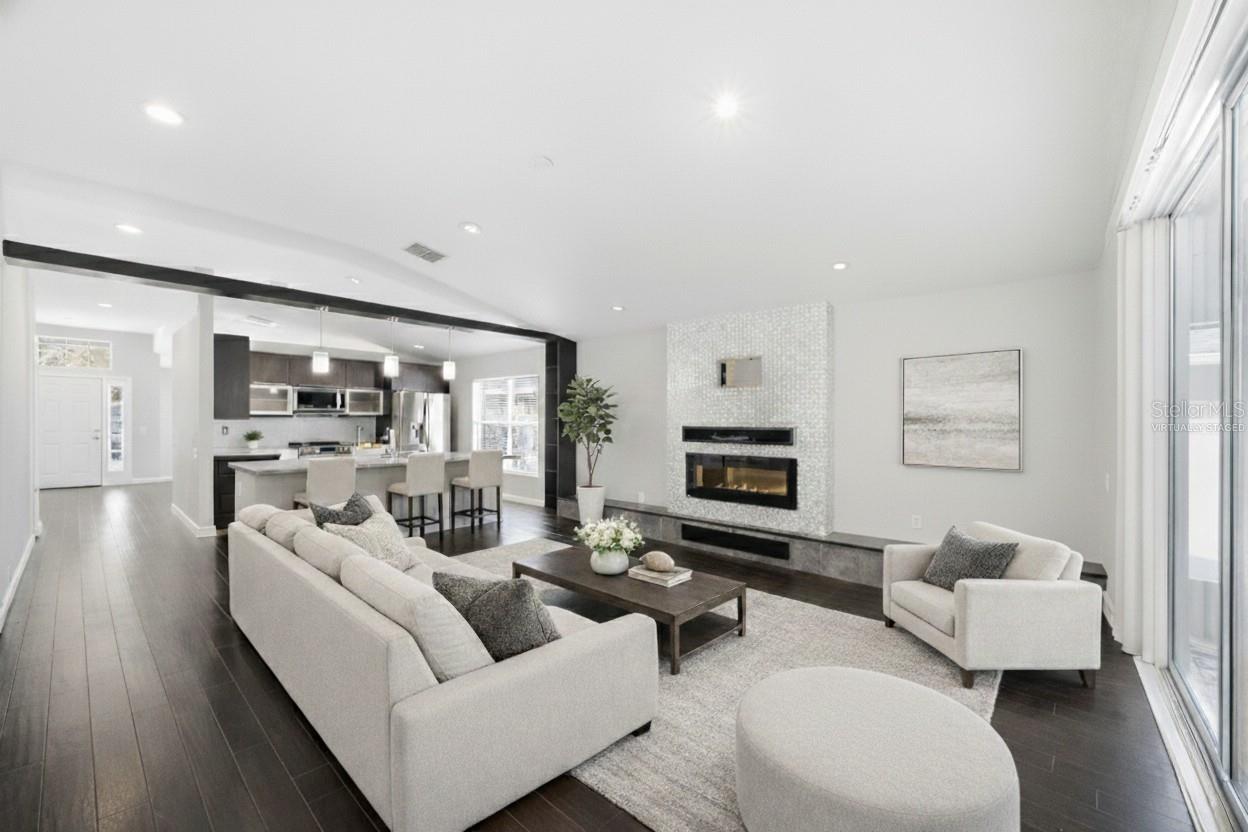 1203 SNUG HARBOR DRIVE