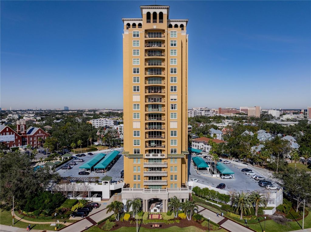 Photo of 345 Bayshore Boulevard #1203, Tampa, FL 33606 (MLS # TB8473521)