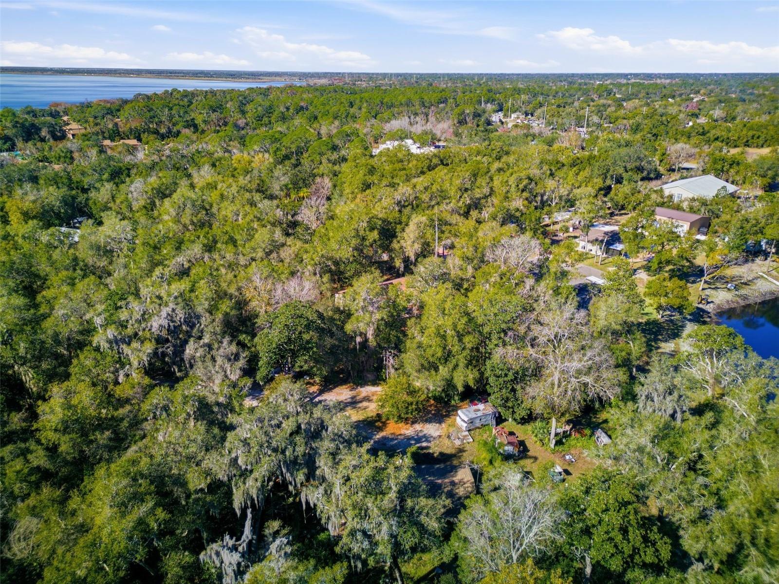 MAGNOLIA OAKS - Residential