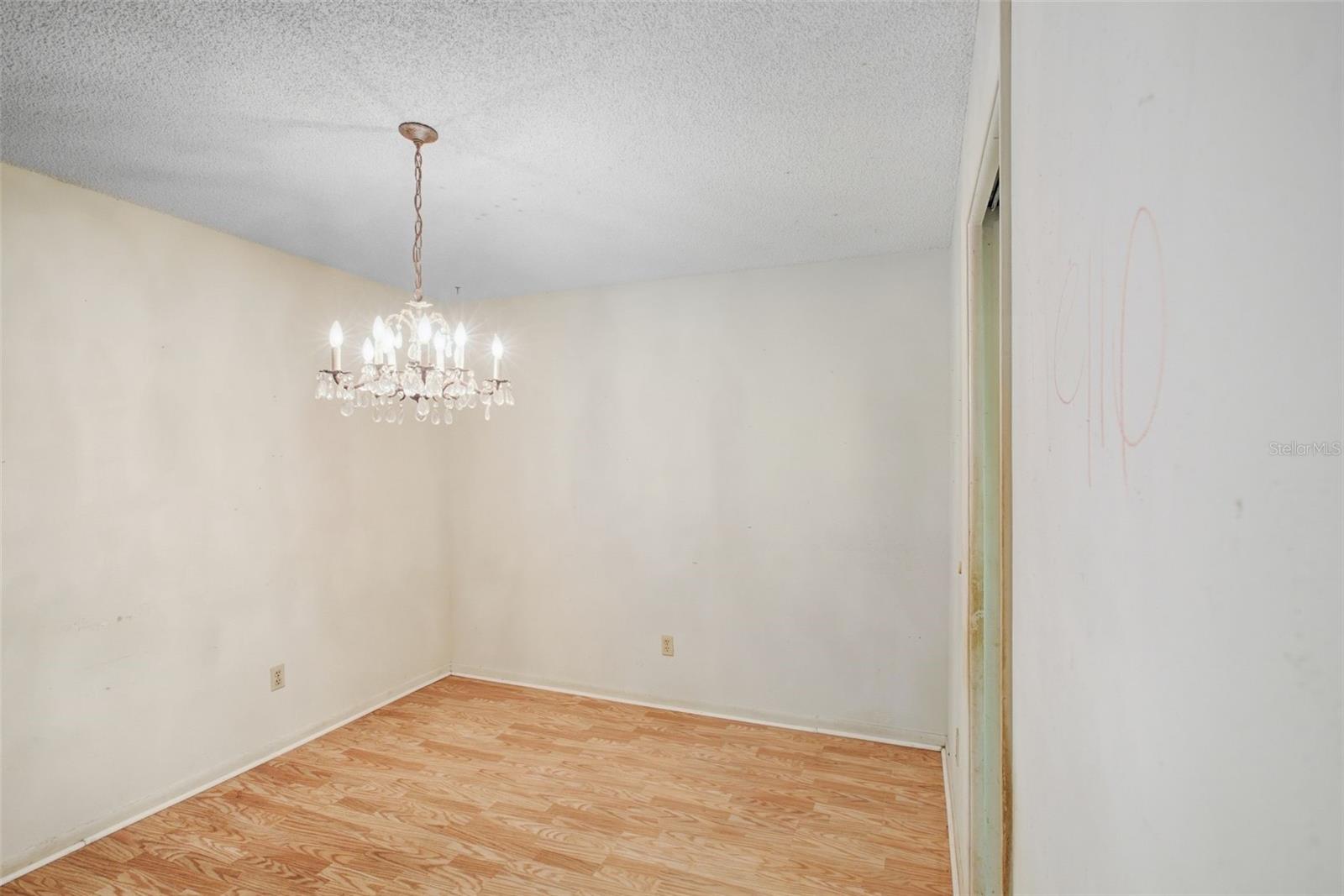 MAGNOLIA OAKS - Residential