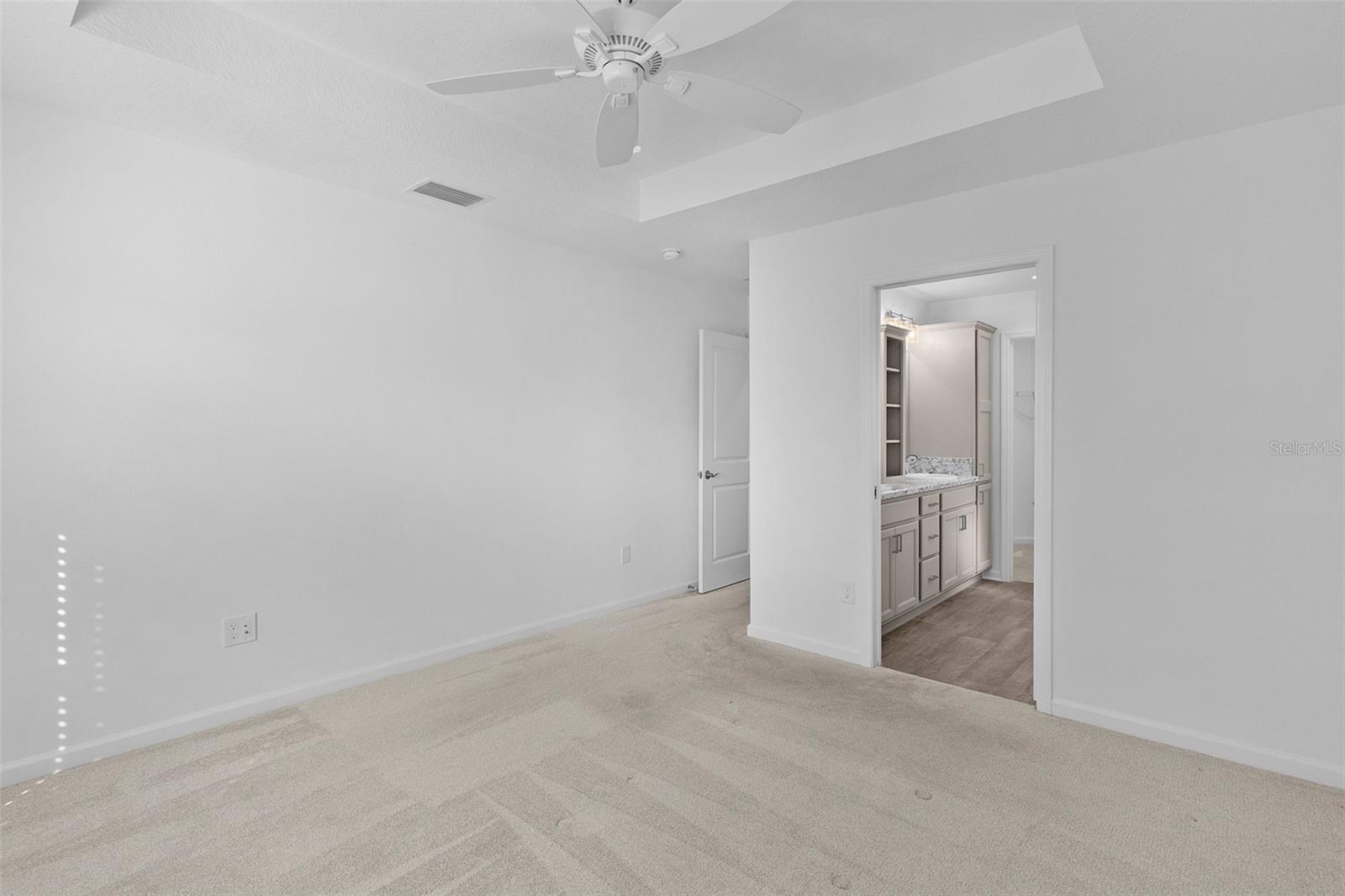 VILLAGES/SOUTHERN OAKS UN 133 - Residential