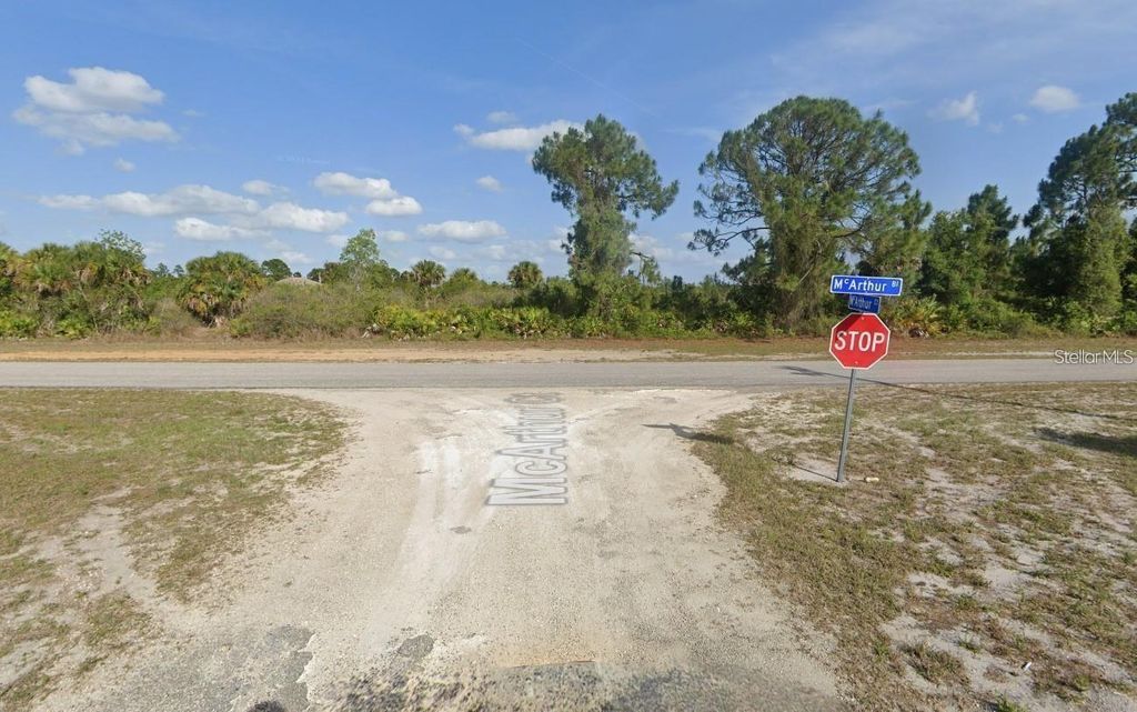 Photo of 912 Mcarthur Court, Lehigh Acres, FL 33974 (MLS # S5120461)