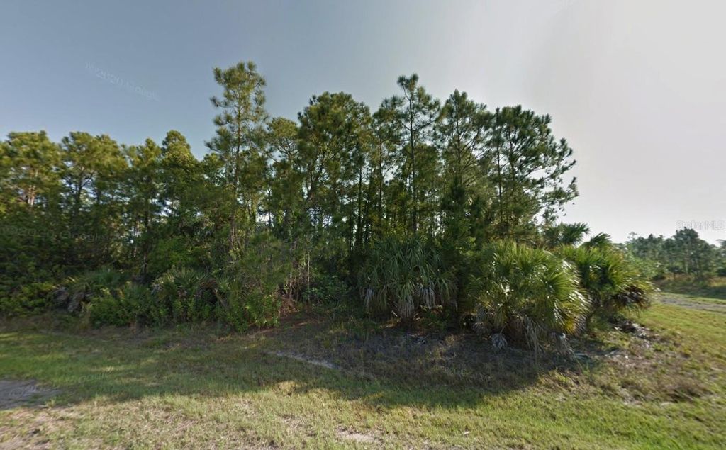 Photo of 18 Briarcliff Avenue, North Port, FL 34288 (MLS # C7523675)